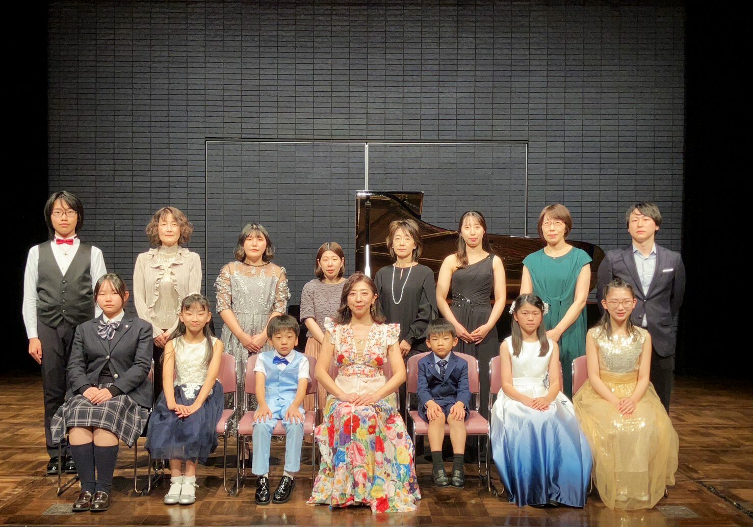2025年 日暮里校発表会集合写真